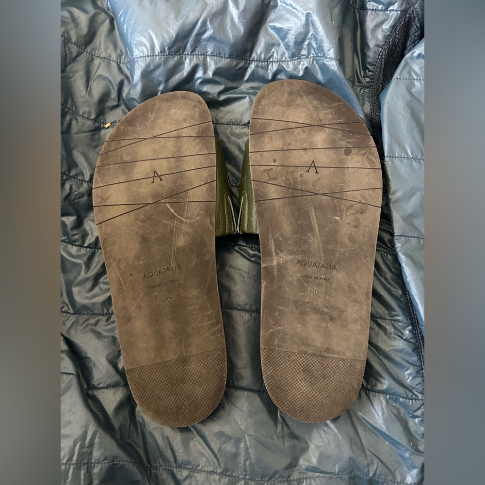 Aquatalia Leather Slide Sandals In A Dark Green And Tan, Size 8 1/2 - Picture 6 of 8